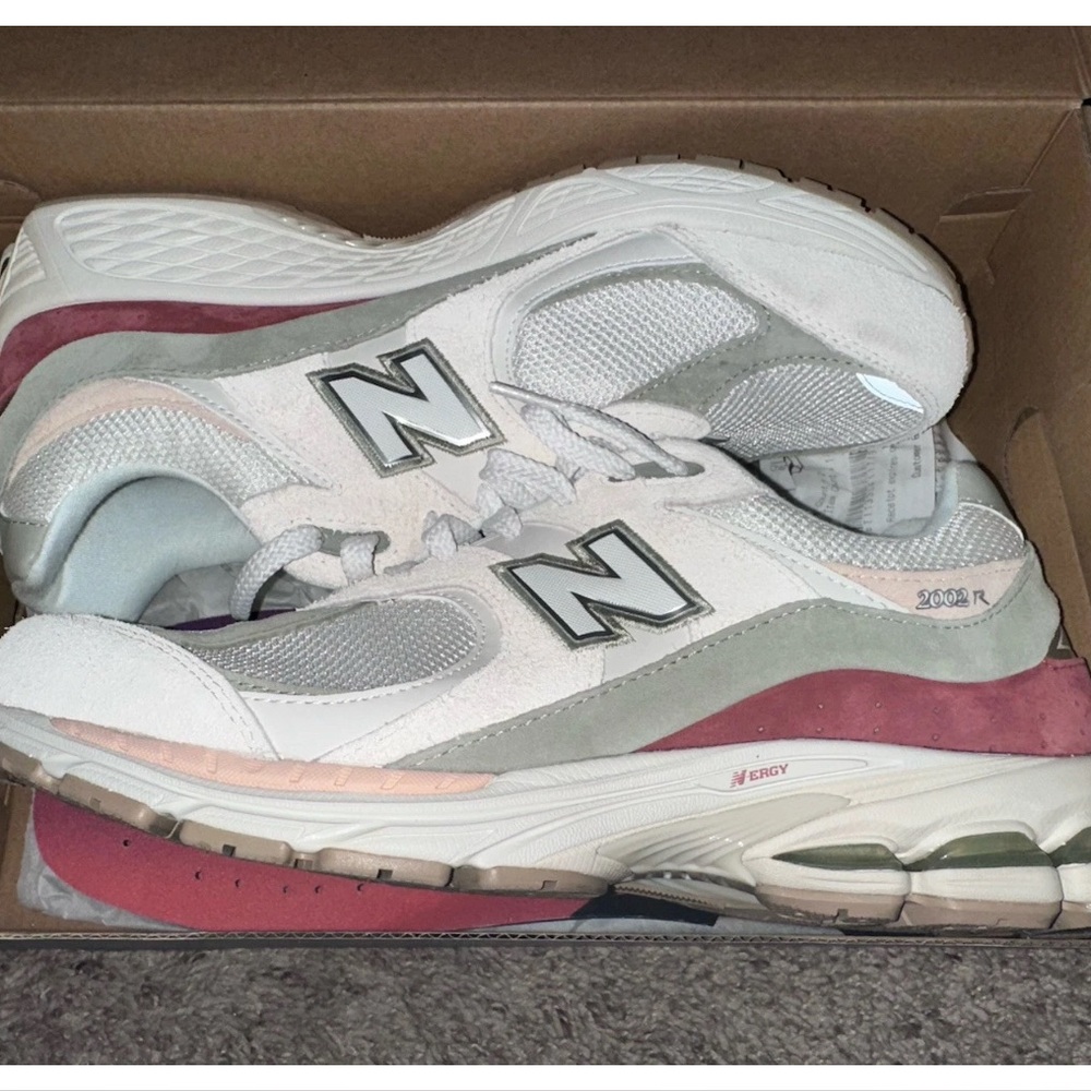 New Balance 2002r Size 12 Festival Sage Burnt Orange Off-White UK 11.5